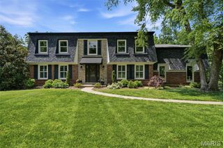 12547 Glencroft Drive, St Louis, MO 63128