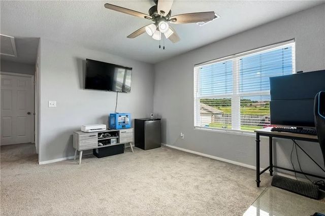 805 NW 70th Avenue, Bentonville, AR 72713