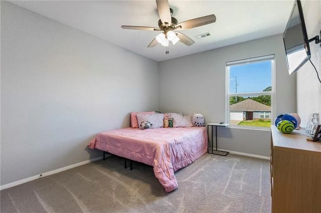 805 NW 70th Avenue, Bentonville, AR 72713