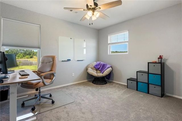 805 NW 70th Avenue, Bentonville, AR 72713