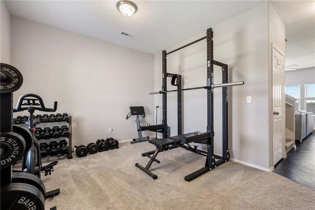 805 NW 70th Avenue, Bentonville, AR 72713