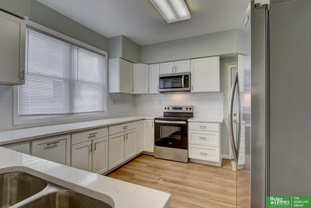 2331 S 8th Street, Omaha, NE 68108