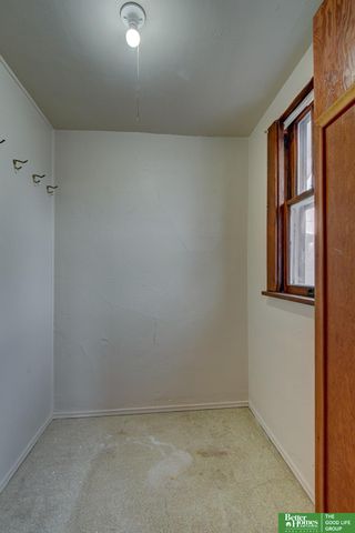 2331 S 8th Street, Omaha, NE 68108