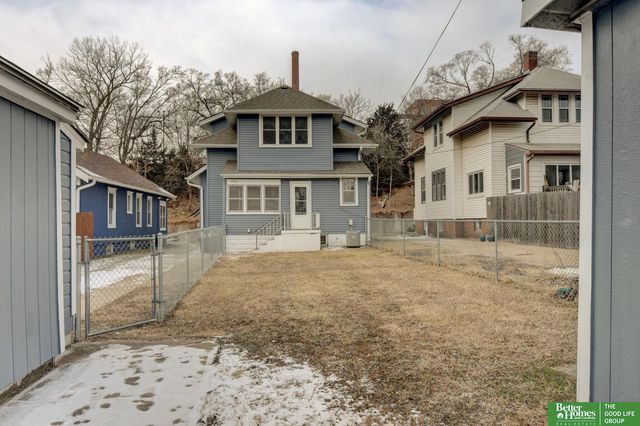 2331 S 8th Street, Omaha, NE 68108