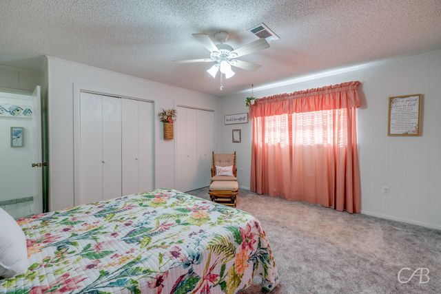 155 Lakeview Drive, Coleman, TX 76834