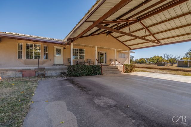 155 Lakeview Drive, Coleman, TX 76834