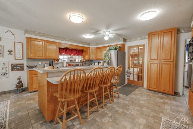 155 Lakeview Drive, Coleman, TX 76834