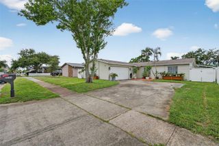 8276 91ST STREET, Seminole, FL 33777