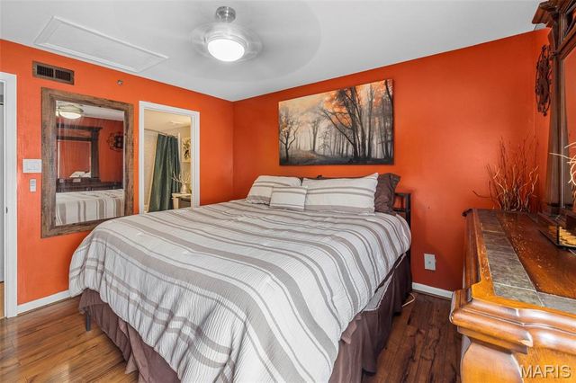 905 Hanna Place Court A, Manchester, MO 63021