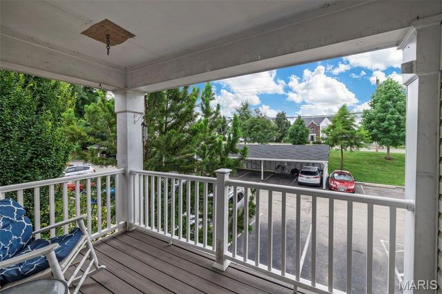 905 Hanna Place Court A, Manchester, MO 63021