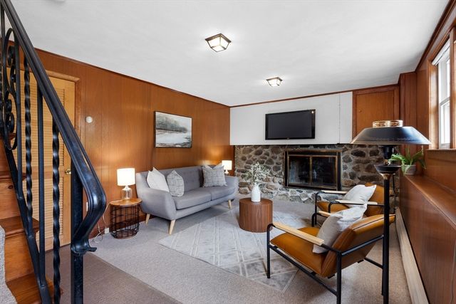 10 Cummings Avenue, Lexington, MA 02420