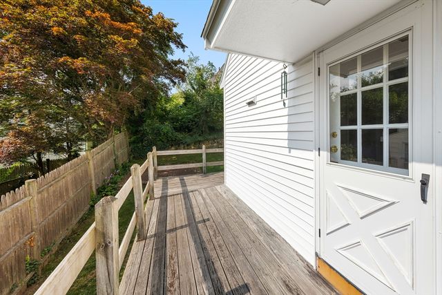 10 Cummings Avenue, Lexington, MA 02420