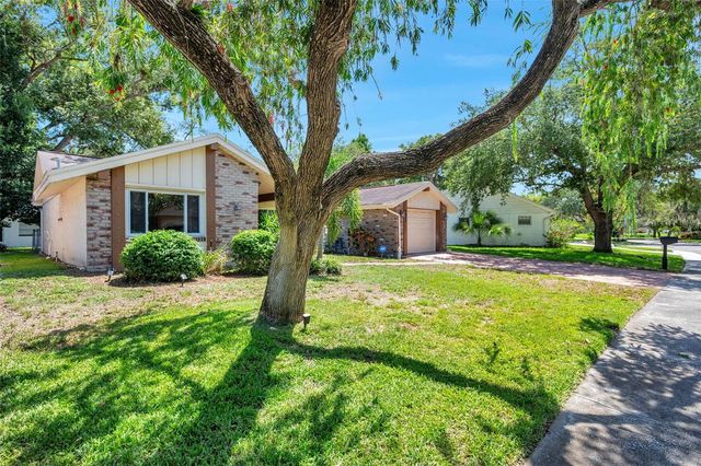 8803 MILL CREEK LANE, Hudson, FL 34667