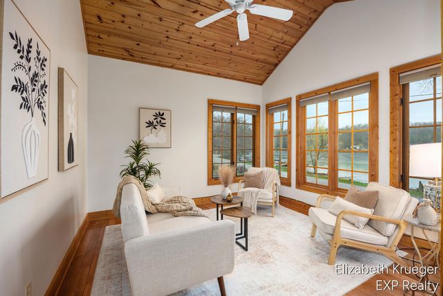 5217 S Centerline Road, Brooks Twp, MI 49337