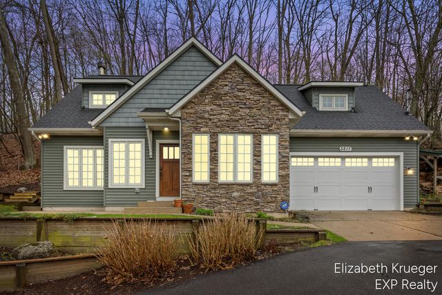 5217 S Centerline Road, Brooks Twp, MI 49337