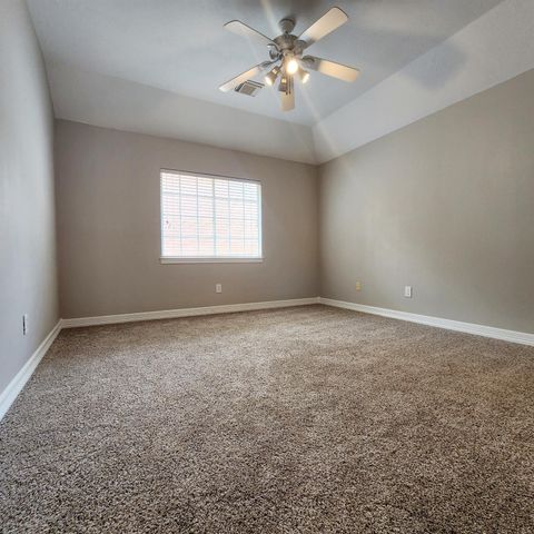819 Old Valley Way, Houston, TX 77094