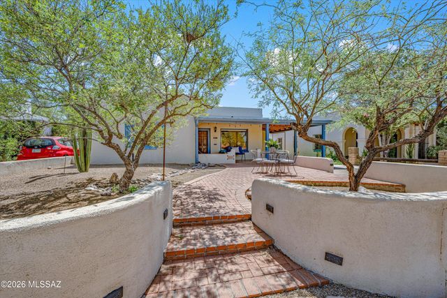 1922 E 9th Street, Tucson, AZ 85719
