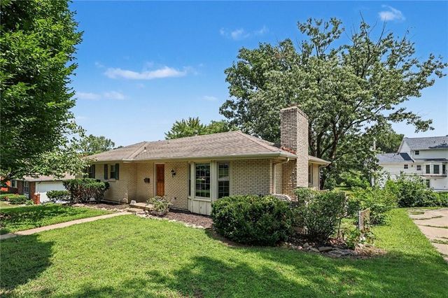 5609 MANNING Avenue, Raytown, MO 64133