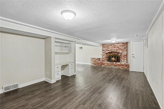 5609 MANNING Avenue, Raytown, MO 64133