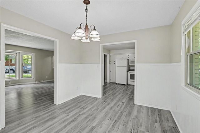 5609 MANNING Avenue, Raytown, MO 64133