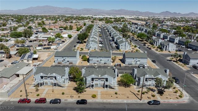 4170 East Tonopah Avenue 212, Las Vegas, NV 89115