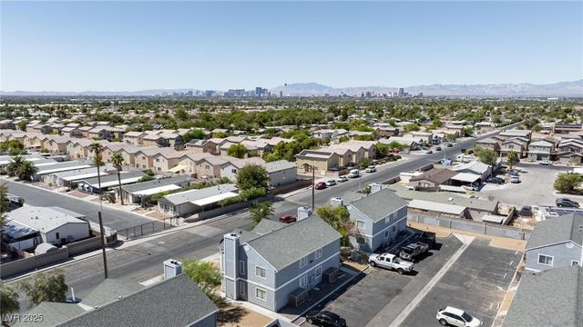 4170 East Tonopah Avenue 212, Las Vegas, NV 89115
