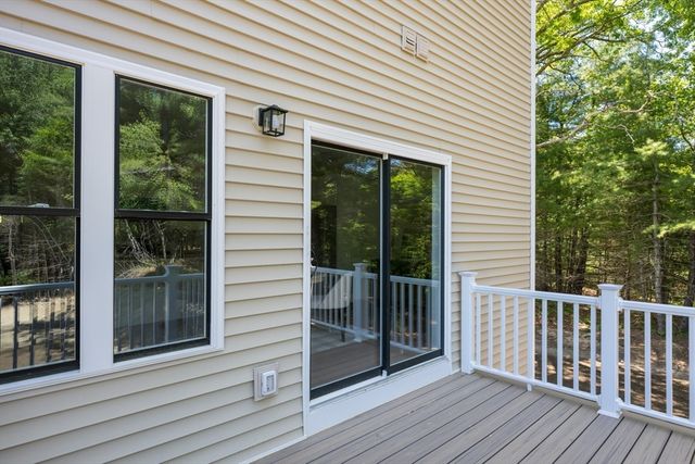 86 High Street 2, Carver, MA 02330