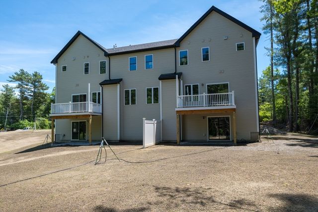 86 High Street 2, Carver, MA 02330