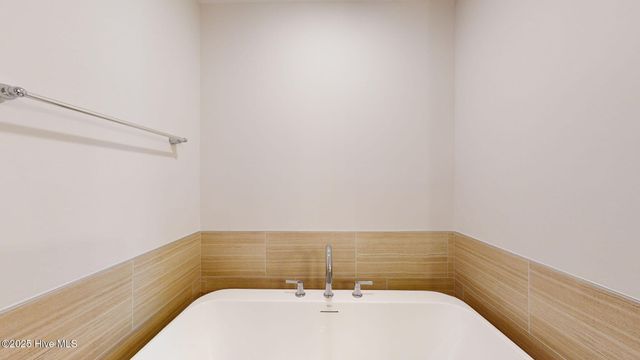 2017 Dartford Drive B, Greenville, NC 27834