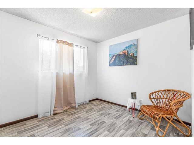 5530 Crystal Way, Denver, CO 80239