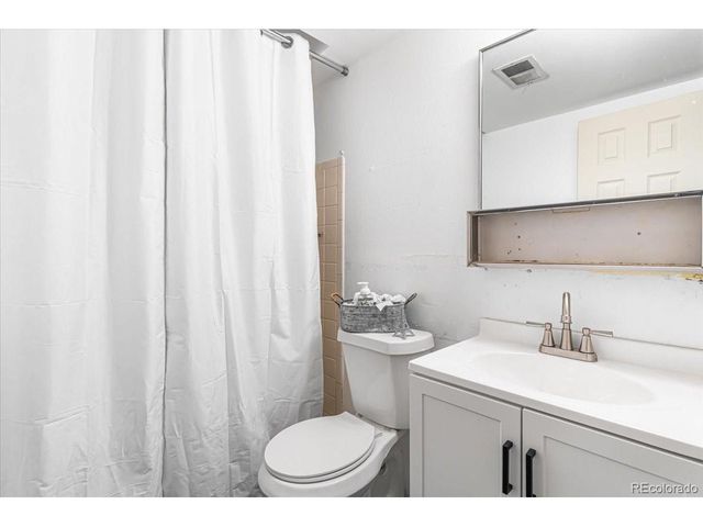 5530 Crystal Way, Denver, CO 80239