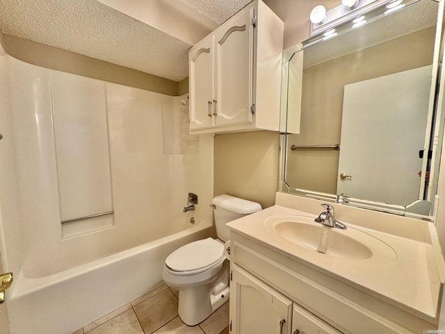 208 Daffodil St Apt B4, Hot Springs, AR 71913