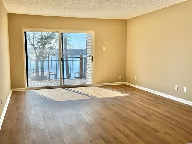 208 Daffodil St Apt B4, Hot Springs, AR 71913