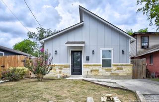 1303 Lombrano St, San Antonio, TX 78207