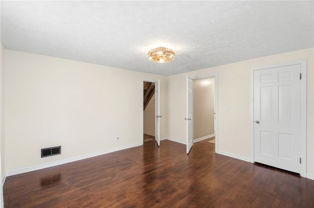 3550 Old Troy Pike, Dayton, OH 45404