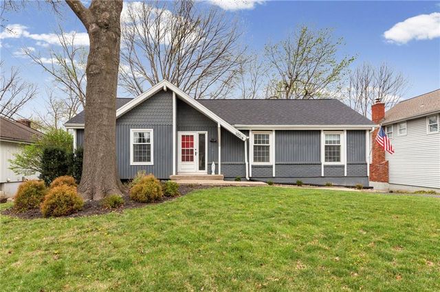 10014 Rosehill Road, Lenexa, KS 66215