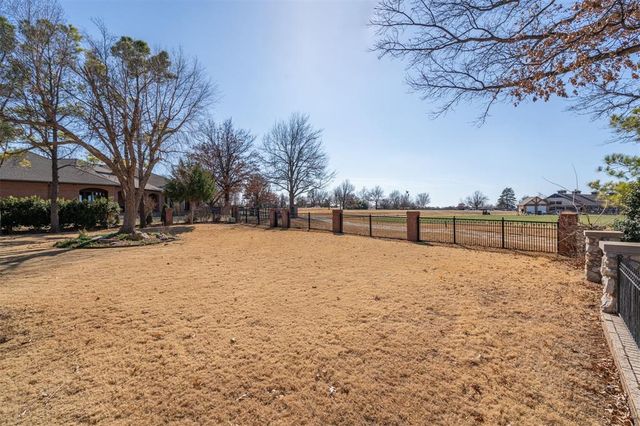 1308 Burnham Court, Edmond, OK 73025