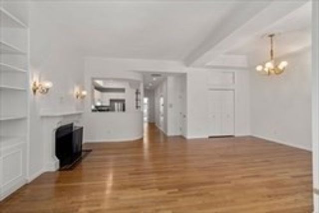 333 Beacon Street 3, Boston, MA 02116