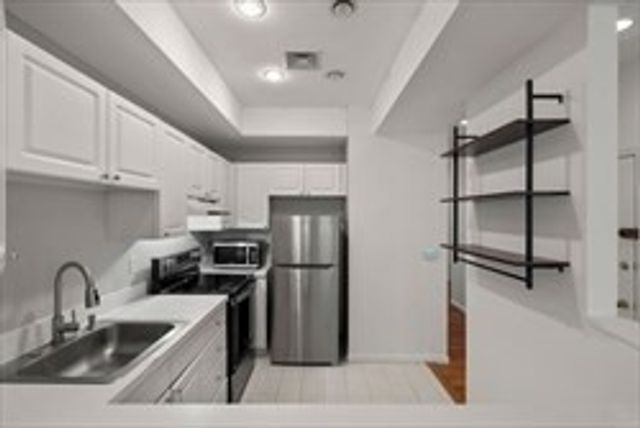 333 Beacon Street 3, Boston, MA 02116