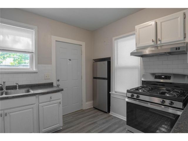 1002 Lowry Ave N, Minneapolis, MN 55411