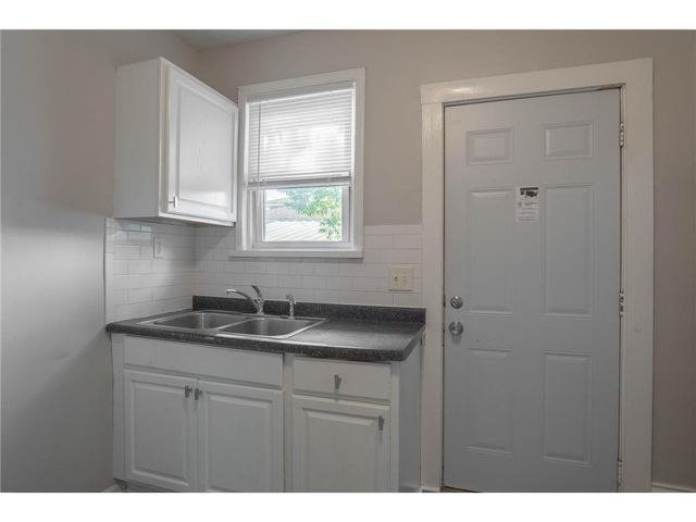 1002 Lowry Ave N, Minneapolis, MN 55411