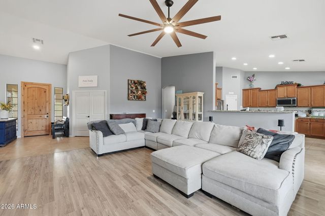 44614 N 20TH Street, New River, AZ 85087