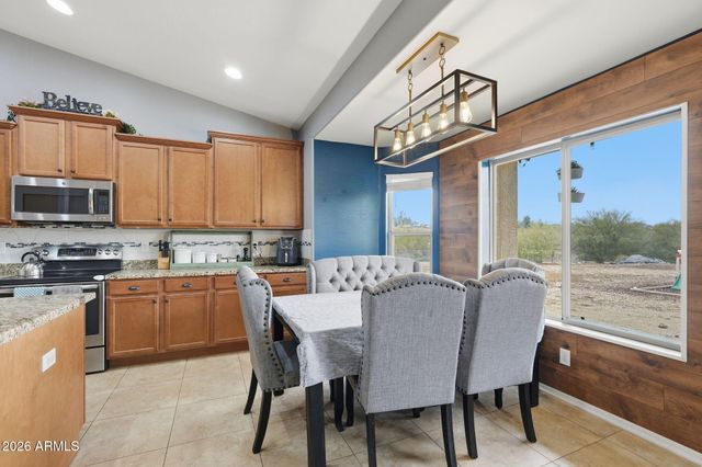 44614 N 20TH Street, New River, AZ 85087