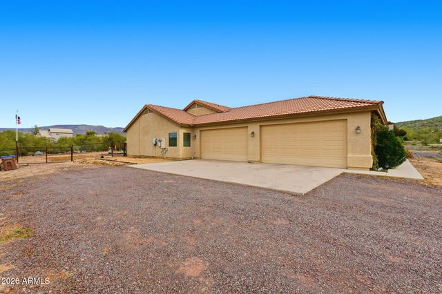 44614 N 20TH Street, New River, AZ 85087