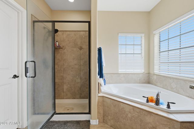 44614 N 20TH Street, New River, AZ 85087