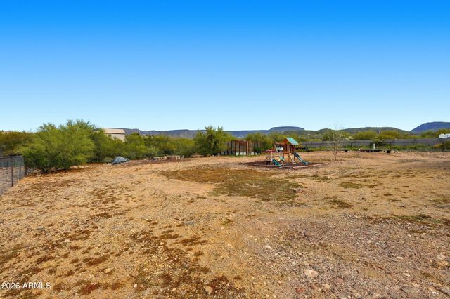 44614 N 20TH Street, New River, AZ 85087