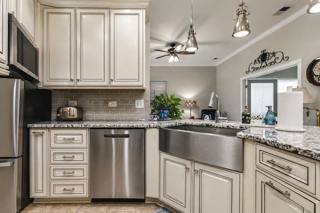 5915 Mossy Oaks Dr., North Myrtle Beach, SC 29582