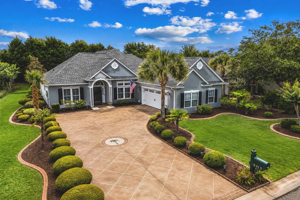 5915 Mossy Oaks Dr., North Myrtle Beach, SC 29582