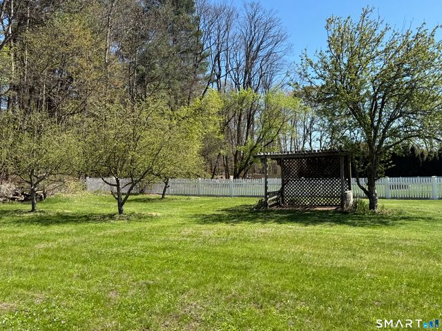 61 Crane Road, Ellington, CT 06029