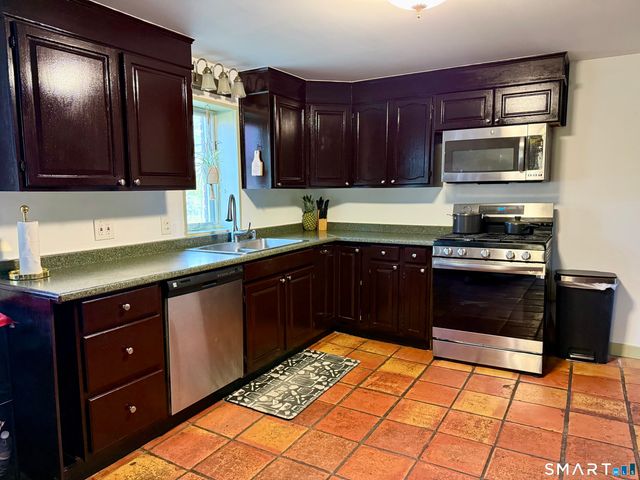 61 Crane Road, Ellington, CT 06029